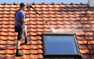 roof cleaning Threapland